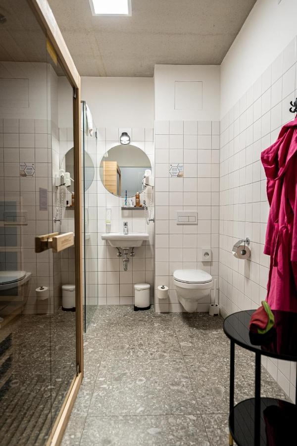 Schlafraum Schluesslberg-dein Smartes Hotel-contactless Check-in Bed & Breakfast Schlusslberg
